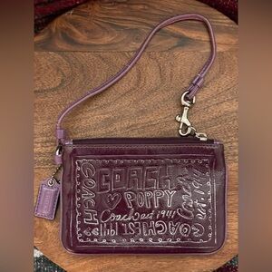 COACH Poppy Eggplant Patent Wristlet w/Lavender Trim